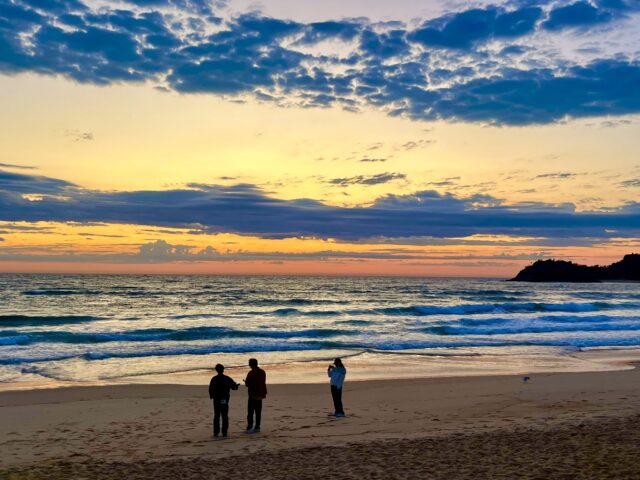 Monday 8th September 2025 – Sunrise & Waves.
